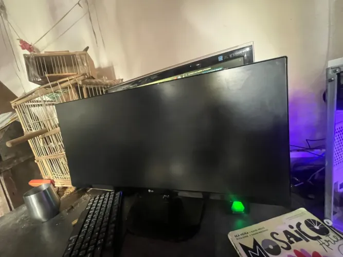 Monitor LG imagem em Hd