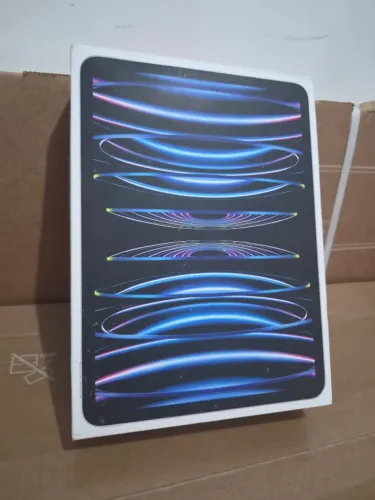 APPLE IPAD PRO 11 4ª GERAÇÃO CHIP M2 EXTREMAMENTE NOVO