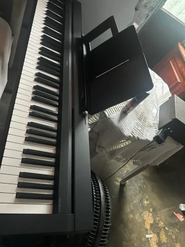 Piano Yamarra p45