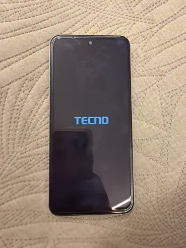 Vendo celular tecno