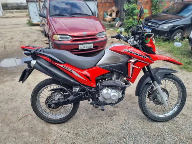 Bros 160