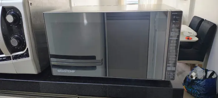 Microndas Brastemp 32 litros impecável