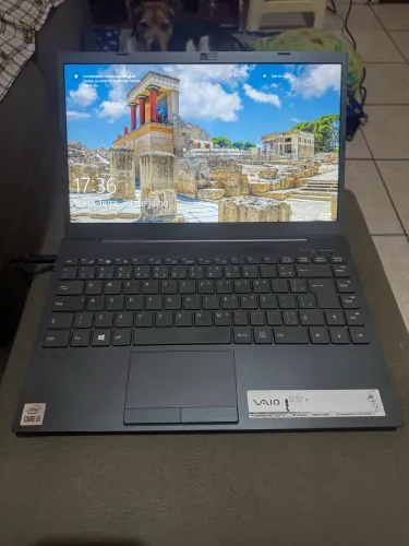 Notebook moderno rápido ultra rápido core i5