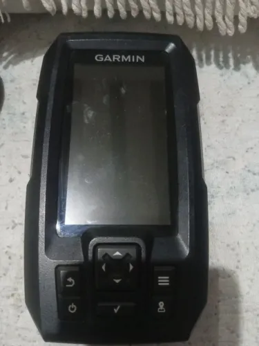 Sonar GPS Garmin Striker 4 - No Estado (Não Testado / Sem Cabos), LEIA O ANÚNCIO