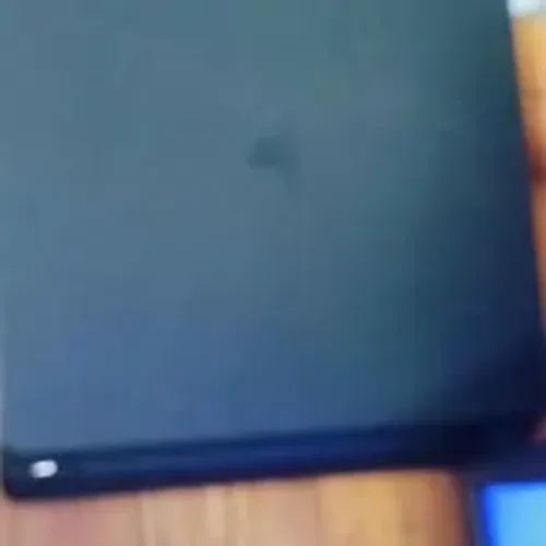 ? PS4 Slim Usado Completo + 2 Controles + Jogos Originais. ler a descrição