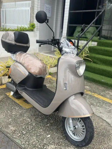 SCOOTER ELÉTRICA A PROVA D?Água !!! LIVRE DE CNH!!!