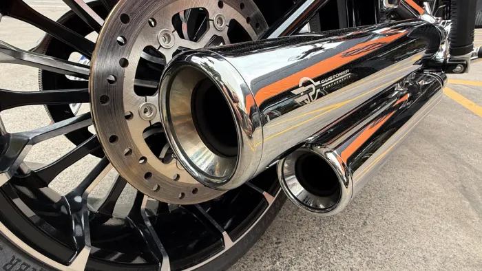 Harley Davidson Breakout 2025 estado de 0km + acessórios 