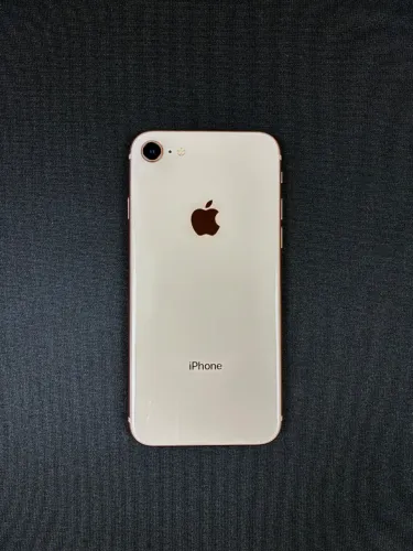 iPhone 8 64gb bateria com 100% de saúde