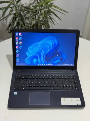 Notebook Acer Intel Core i5-6200U 8GB 256GB