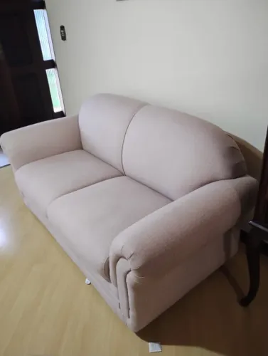 sofá 2 lugares