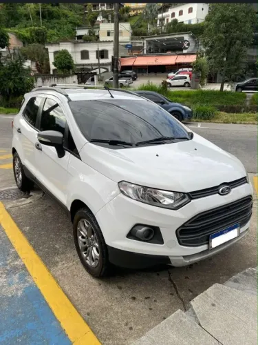 Ford Ecosport Freestyle 1.6 16V Flex 5P 2014