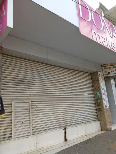 Imóvel para aluguel possui 130 metros quadrados em Nossa Senhora das Dores - Caruaru - PE