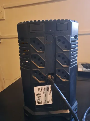 Estabilizador em Exelente estado APC HEXUS POWER 500VA