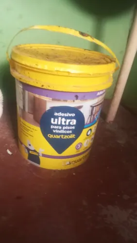 Adesivo ultra para piso vinílicos