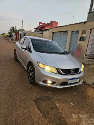 Honda Civic Sedan LXR 2.0 Flexone 16V Aut. 4P 2016