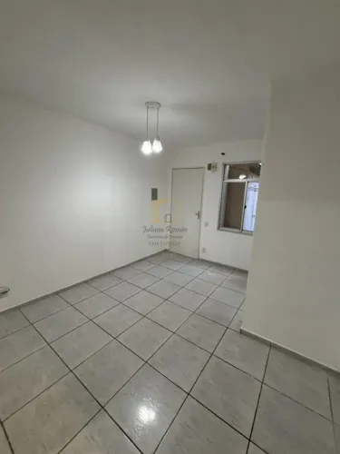 Apartamento para Locação em Sorocaba, Jardim Guadalajara, 2 dormitórios, 1 banheiro, 1 vag