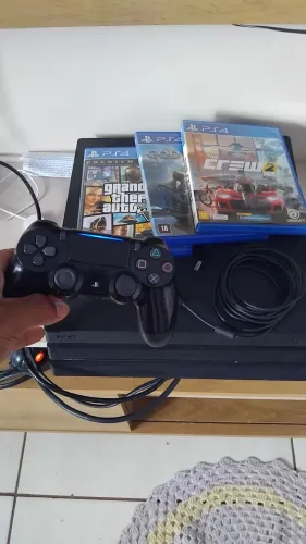 Ps4 pro 1 Tb versao 7215b