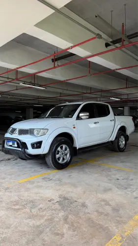 Mitsubishi L200 Triton HPE 3.5 CD V6 24V Flex Aut. 2012