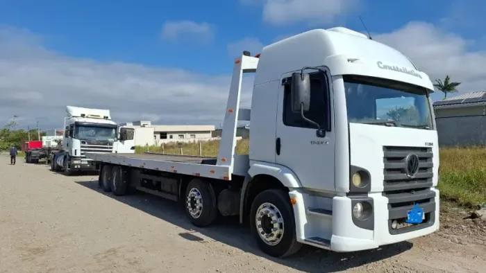 GUINCHO PLATAFORMA - 17.250 - 11 METROS