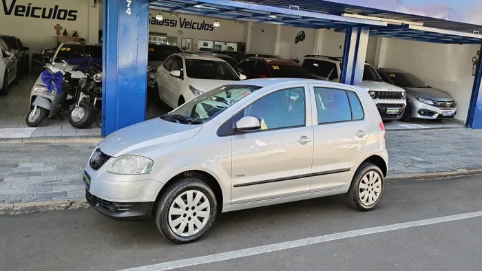 Volkswagen Fox Plus 1.0mi/ 1.0mi Total Flex 8V 4P 2010