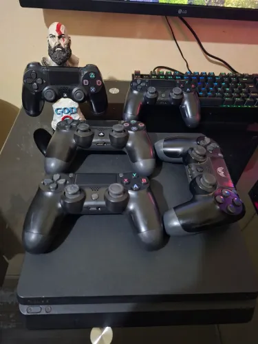 PlayStation 4 Slin 1TB
