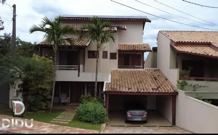 CASA À VENDA | CONDOMÍNIO PARQUE DA HÍPICA CAMPINAS/SP 4 SUÍTES 276 m² CONSTRUÍDOS 289