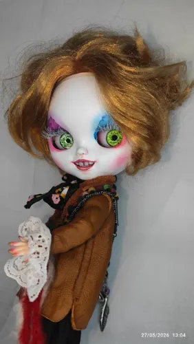 Chapeleiro Maluco Outfit Completo, Blythe Customizada