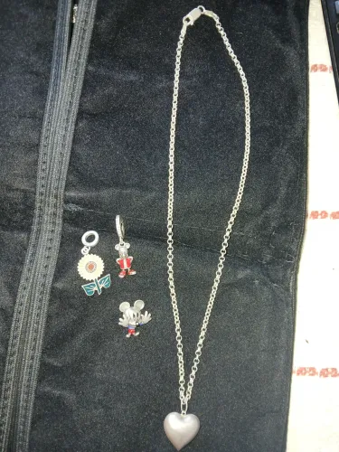 Vendo essas peças de prata 925
