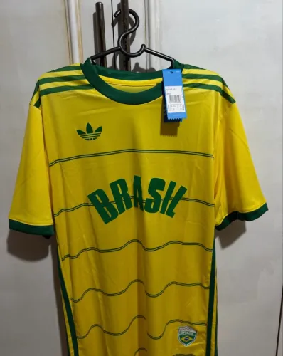 Camiseta Adidas COB