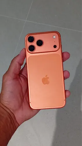 iPhone 17 pro max