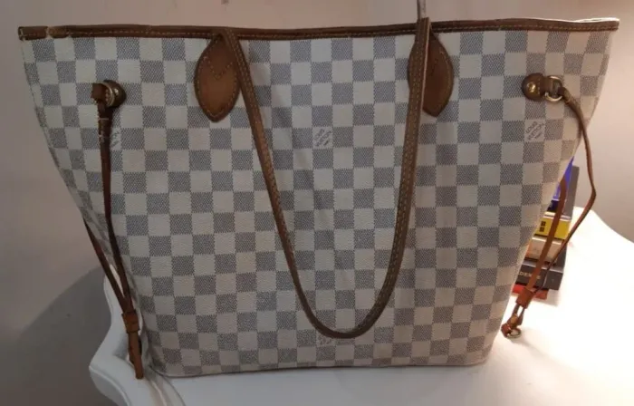 Bolsa Louis Vuitton 