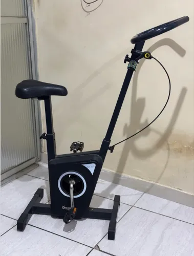 Bicicleta Ergométrica Vertical Dream Fitness