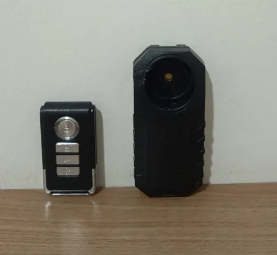Alarme para bicicleta com controle
