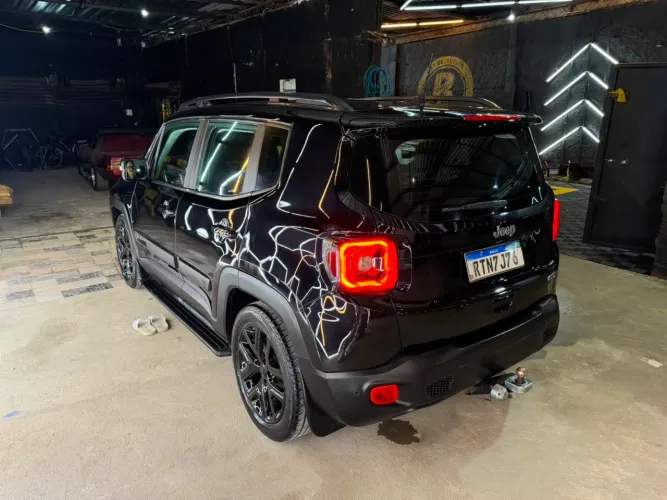 Fiat Toro Endurence 1.8 16V Flex Aut. 2021