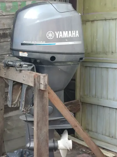 Motor de popa 60 hp yamaha 