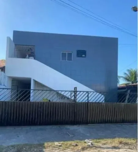 Vende-se prédio com 08 apartamentos direto com proprietário.