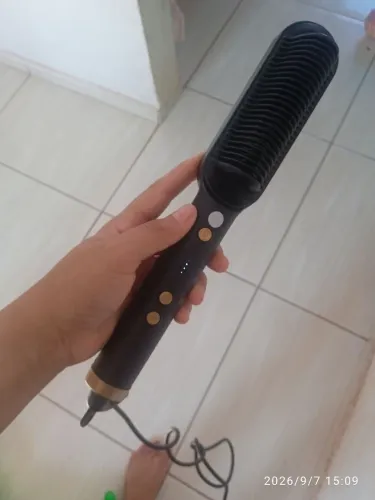 Vendo essa escova alisadora