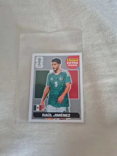 Figurinha legend original panini Raúl Jiménez prata