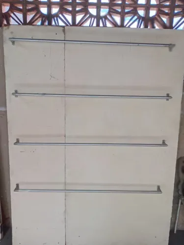 Suporte de parede de ferro 4 peças 1.20
