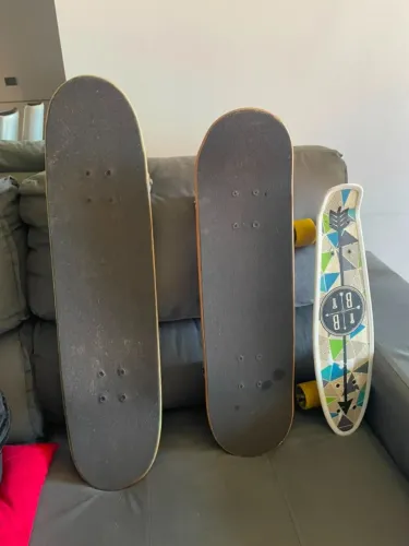 Skates