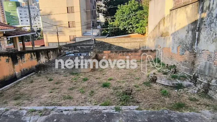 Imóvel para venda possui 300 metros quadrados em Nova Granada - Belo Horizonte - MG
