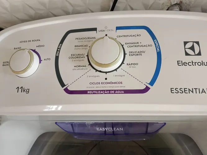Máquina de lavar roupa 