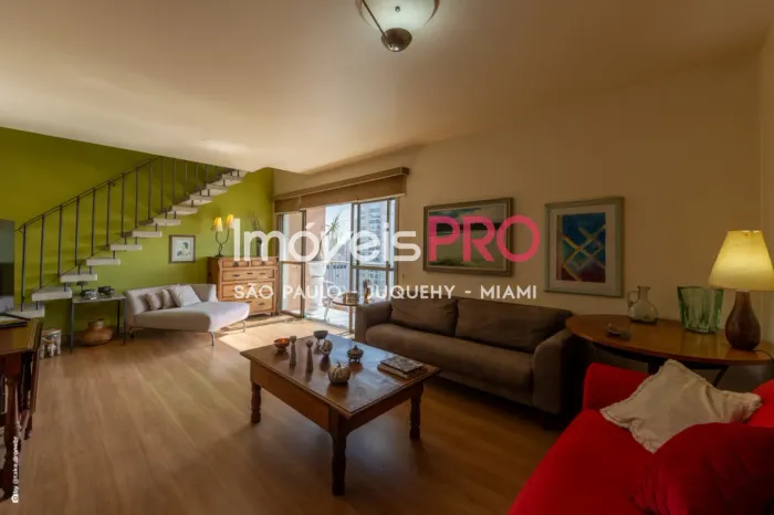 Cobertura Duplex à Venda no Campo Belo