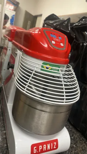 Batedeira indústrial pra restaurantes e padaria