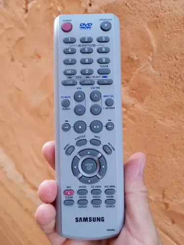 Controle remoto ORIGINAL TV/DVD/VCR Samsung/oportunidade única!