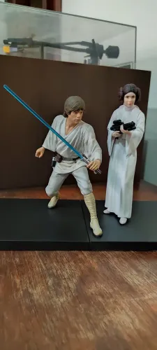Luke Skywalker e Princesa Leia ArtFX+ 1/10 - Kotobukiya 