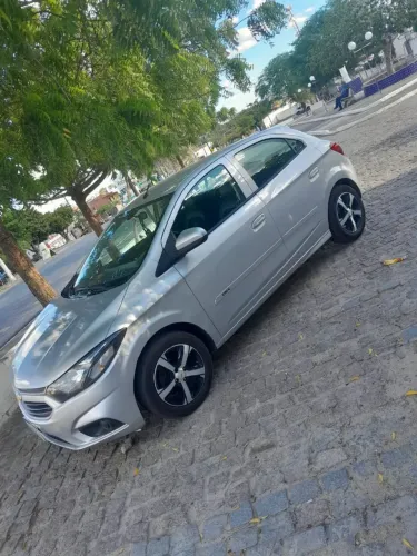 Chevrolet Onix Hatch LT 1.0 8V Flex Mec. 4P 2019