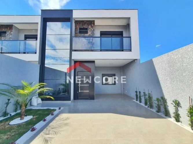 Sobrado em Rua das Mangueiras - Recanto Tropical - Cascavel/PR