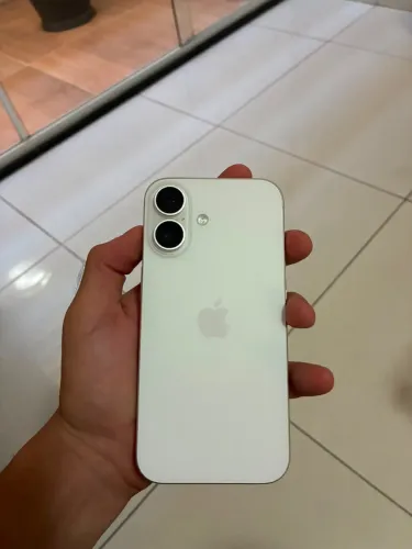 iPhone 16 (extrema procedência)