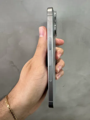 15 Pro Max 256GB